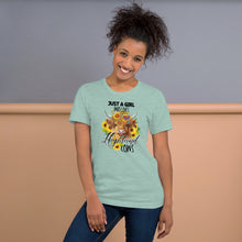 Load image into Gallery viewer, Just A Girl Who Loves Highland Cows Unisex t-shirt