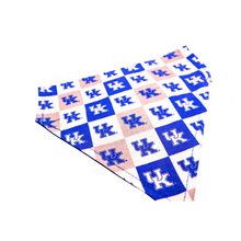 Load image into Gallery viewer, UK Wildcats Over-The-Collar Bandanas