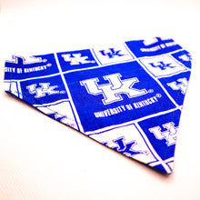 Load image into Gallery viewer, UK Wildcats Over-The-Collar Bandanas
