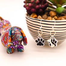 Load image into Gallery viewer, Glitter Paw Earrings