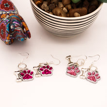 Load image into Gallery viewer, Glitter Paw Earrings