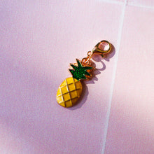Load image into Gallery viewer, Charms - Pineapples