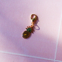 Load image into Gallery viewer, Charms - Pineapples