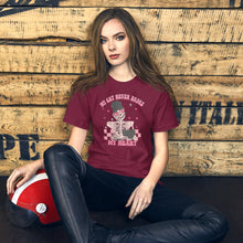 Load image into Gallery viewer, My Cat Never Broke My Heart Unisex t-shirt
