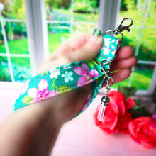 Load image into Gallery viewer, Charmable Wristlet Keychain - Hibiscus Flowers
